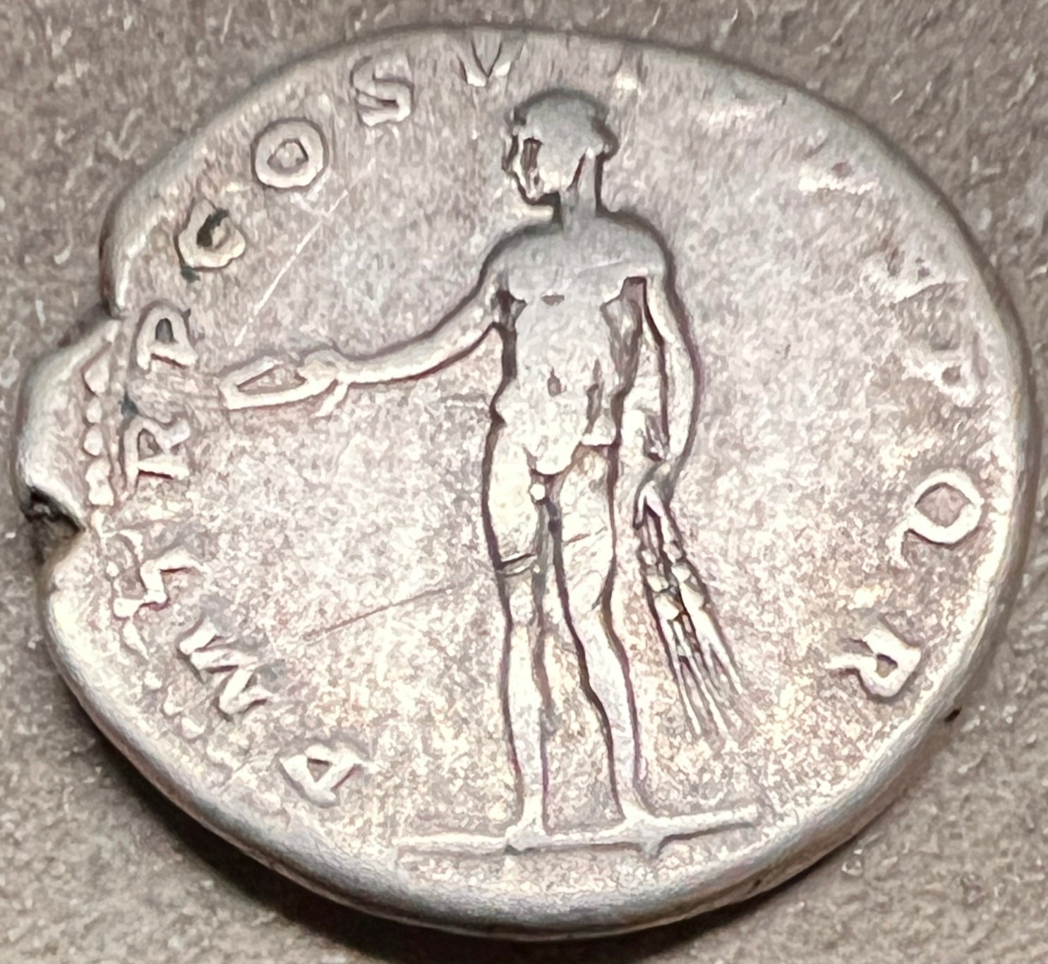 Monedă Denarius, Traian, tip Genius, 113-114 e.n., argint (clasată fond)