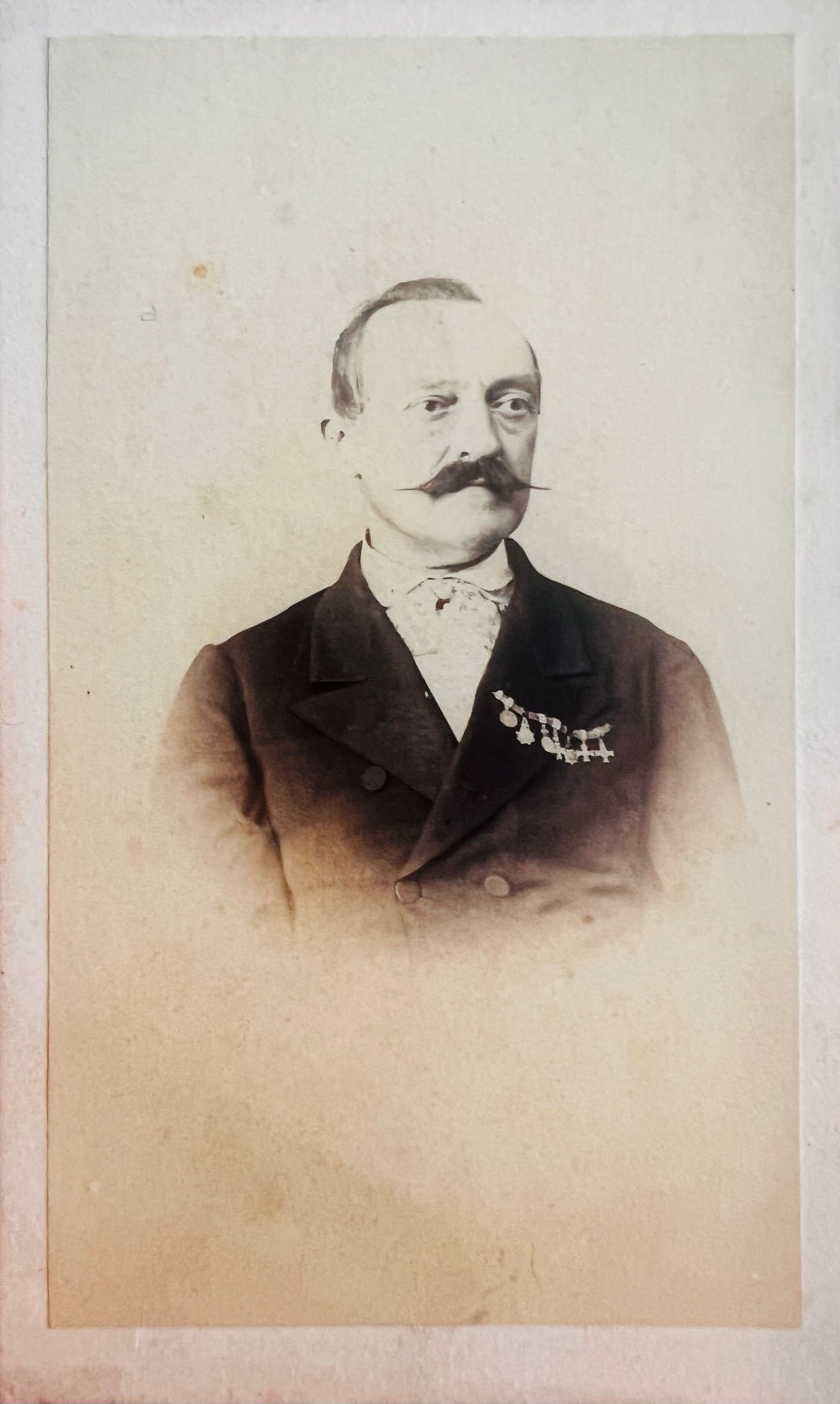 Szathmari, lot 11 foto CDV - Artiss