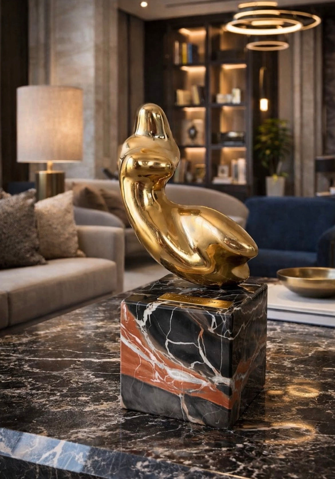 Marcel Guguianu - Eleganță