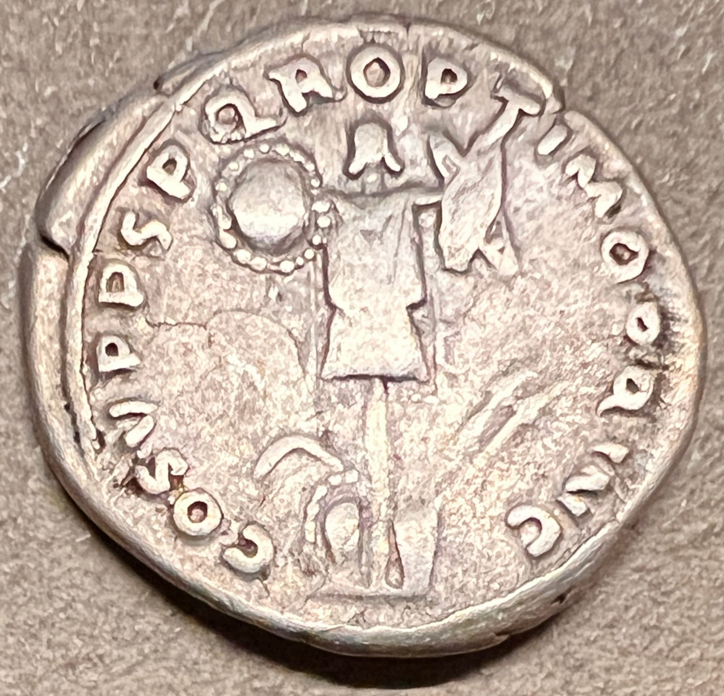Monedă Denarius, Traian, tip Trofeul Armelor, imortalizat prin monumentul de la Adamclisi, 107 e.n., argint (clasată fond)