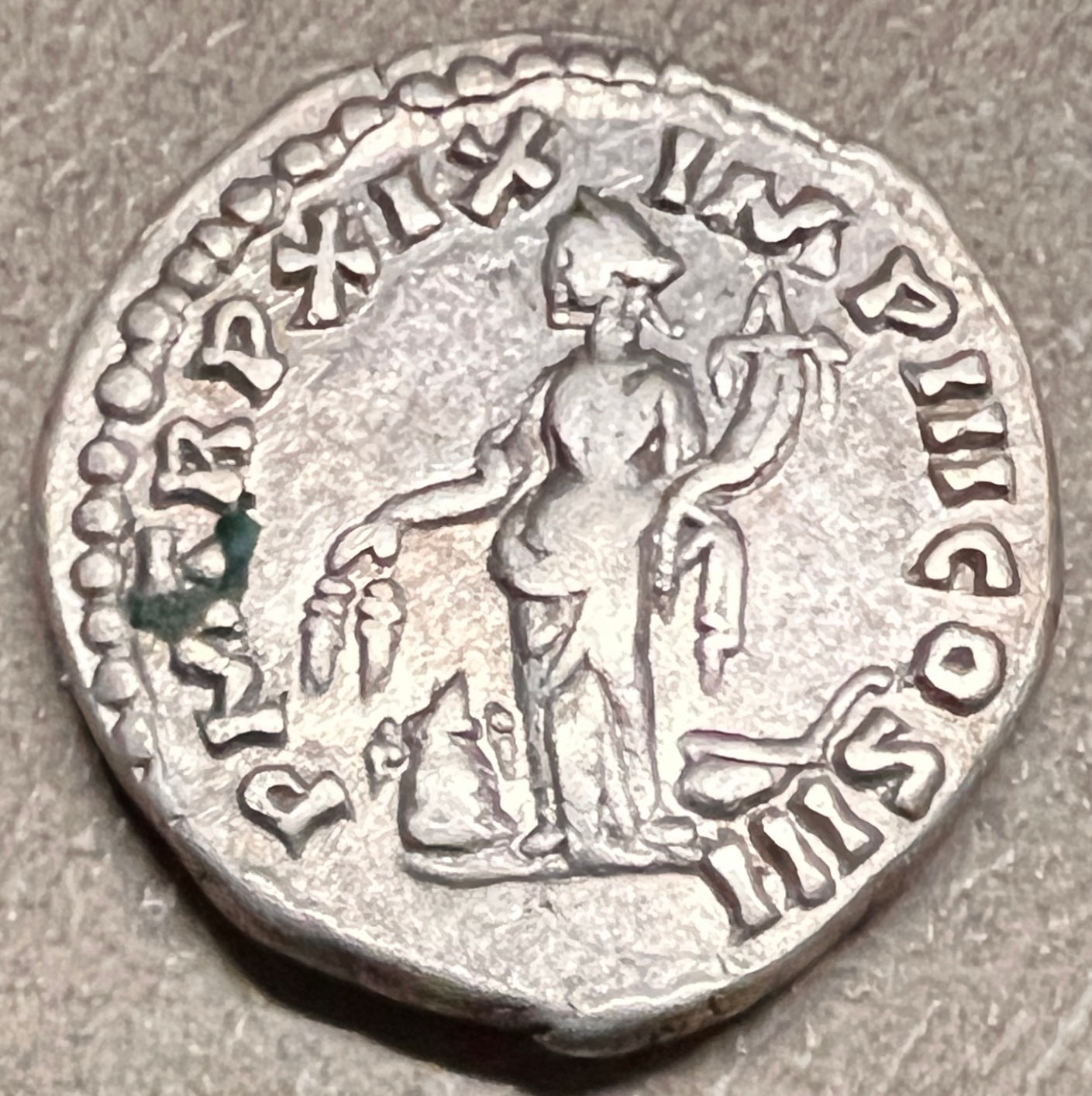 Monedă Denarius, Marcus Aurelius, tip Annona ținând cornucopia și grâne, 161-180 e.n., argint (clasată Fond)