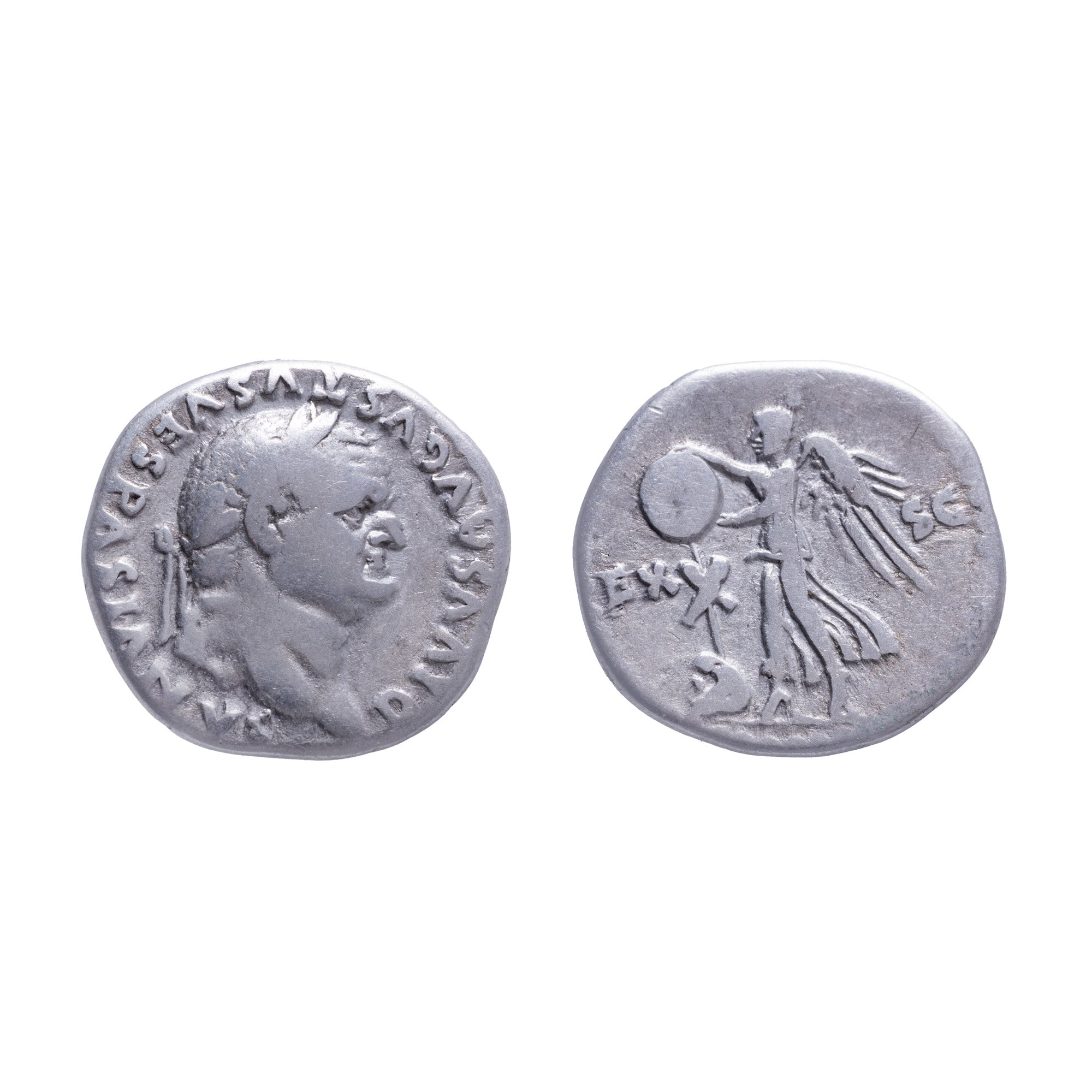 Monedă Denarius, bătută de Titus pentru tatăl său Vespasian, tip Victoria deasupra Iudeei personificate, 78-79 e.n., argint (clasată Fond)